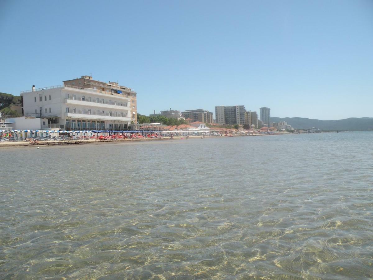 Hotel Parrini Follonica Exteriér fotografie
