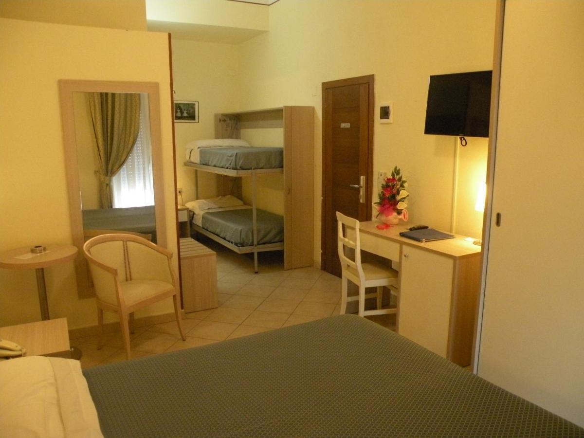 Hotel Parrini Follonica Exteriér fotografie